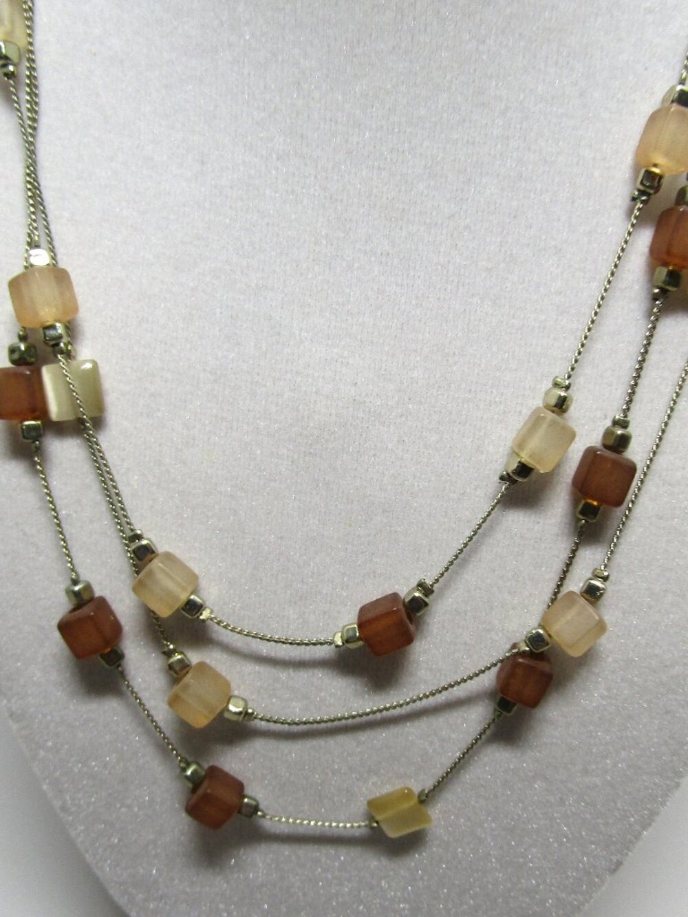 VINTAGE 1990'S FASHION GOLD TONE 3 STRAND CHAIN 16" BEAD NECKLACE W/ 3" EXTENDER